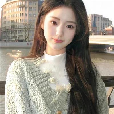 红。白。蓝